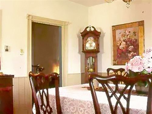 Osceola Mill House (adults Only) Bed and breakfast Gordonville